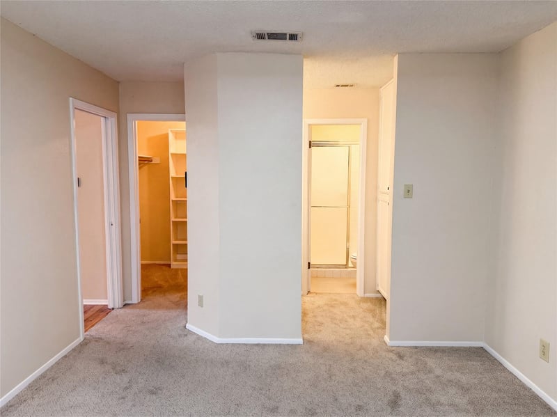 3801 Menchaca RD #24, Austin, TX 78704