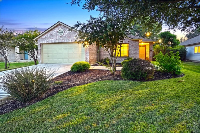 762 Pinehurst DR, New Braunfels, TX 78130