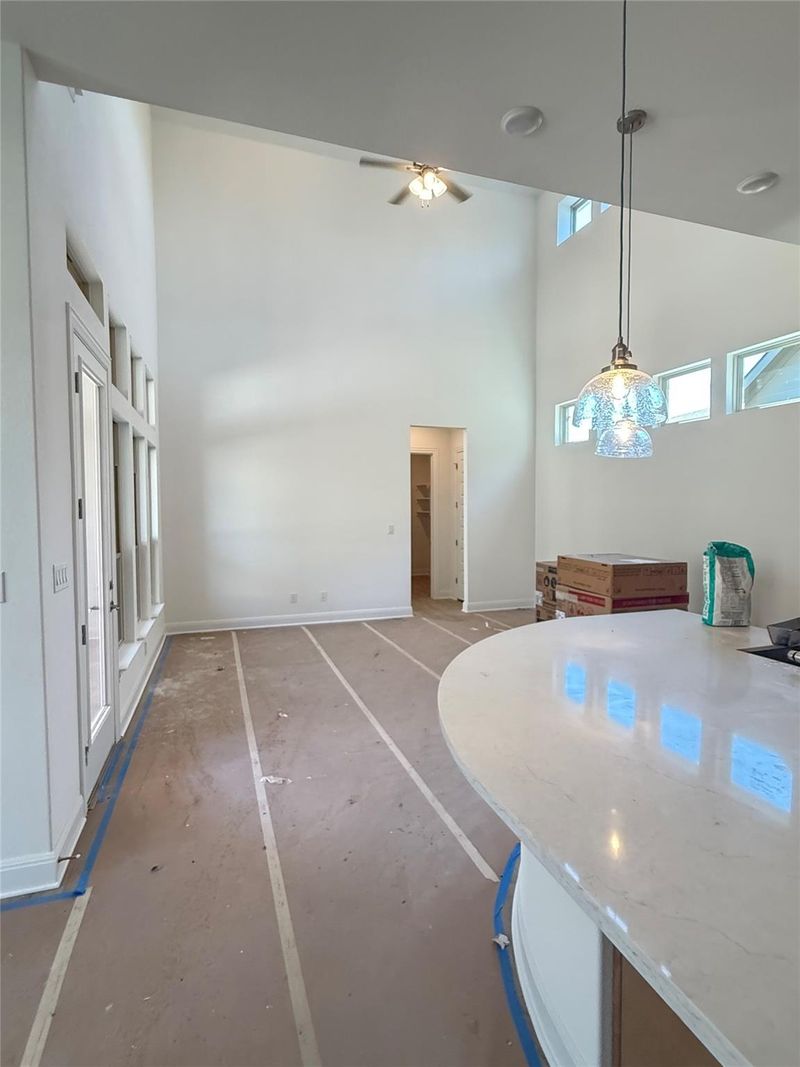 508 Bloomington Loop, Hutto, TX 78634