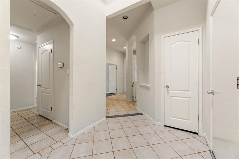 406 Bellaire Oaks DR, Pflugerville, TX 78660