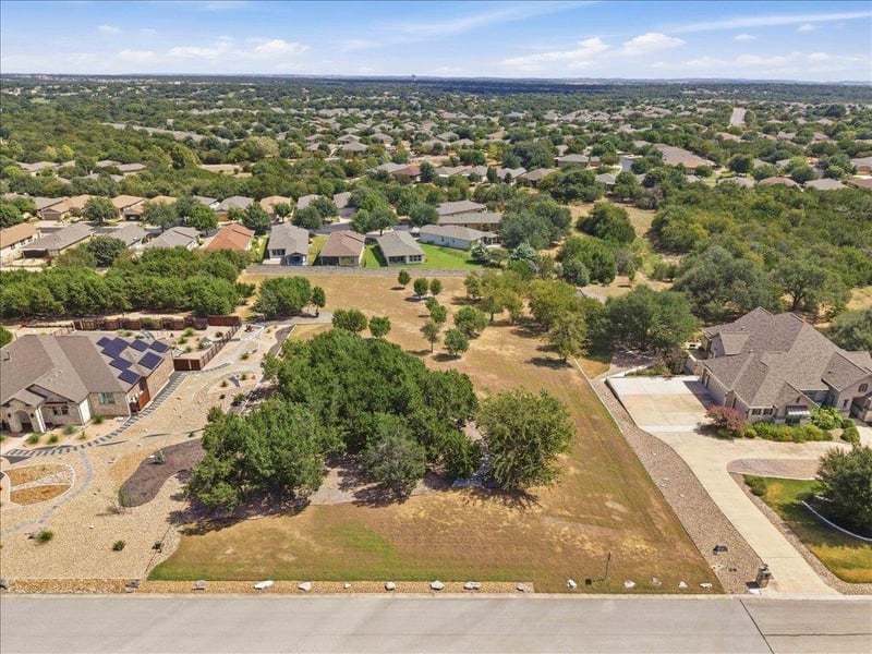 232 Standing Oak DR, Georgetown, TX 78633