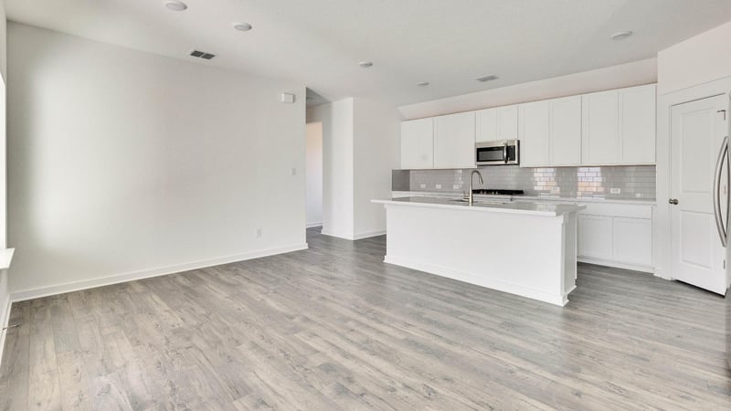 512 Bloomington Loop, Hutto, TX 78634