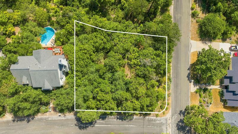 6401 Dry Cliff CV, Austin, TX 78731