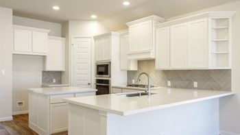 126 Bauer Loop, Liberty Hill, TX 78642