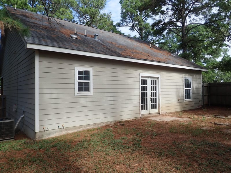 157 Tahitian DR, Bastrop, TX 78602