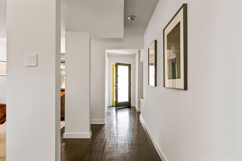 1001 Daniel DR, Austin, TX 78704