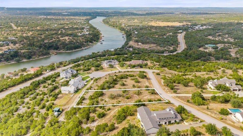 22717 Rainbow Connection SKWY, Spicewood, TX 78669