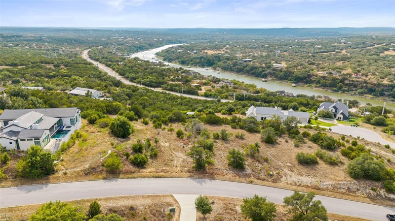 22717 Rainbow Connection SKWY, Spicewood, TX 78669