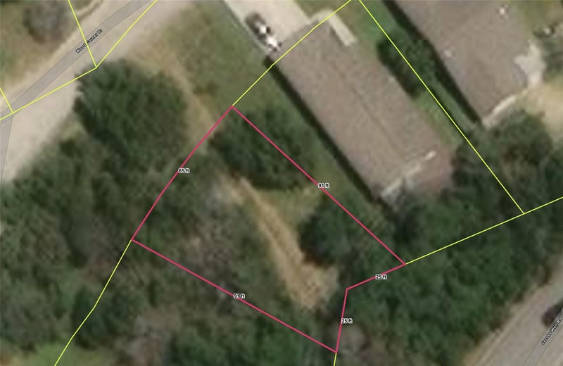 21 Wood GLN, Wimberley, TX 78676