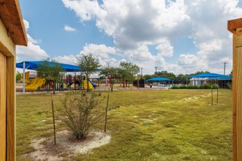 1014 W South ST, Leander, TX 78641