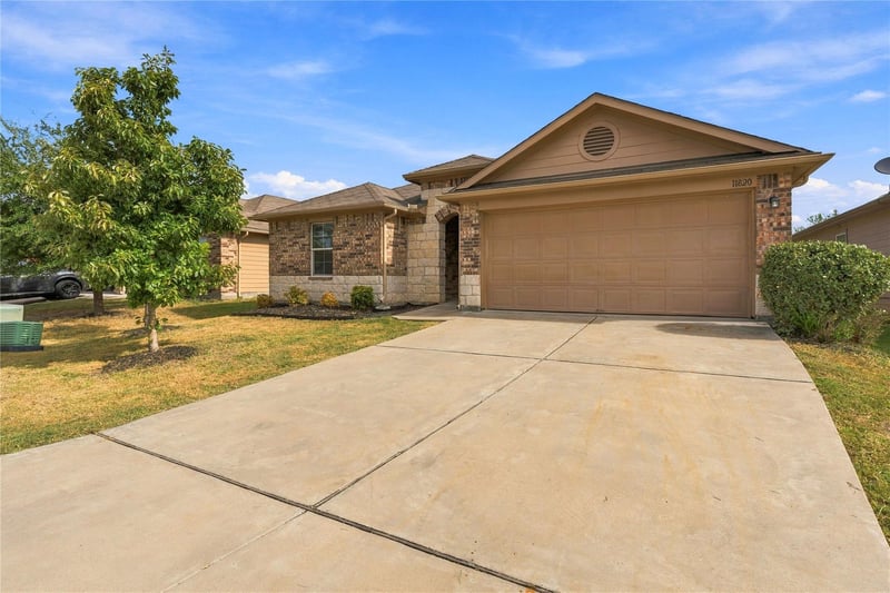 11820 Jamie DR, Manor, TX 78653