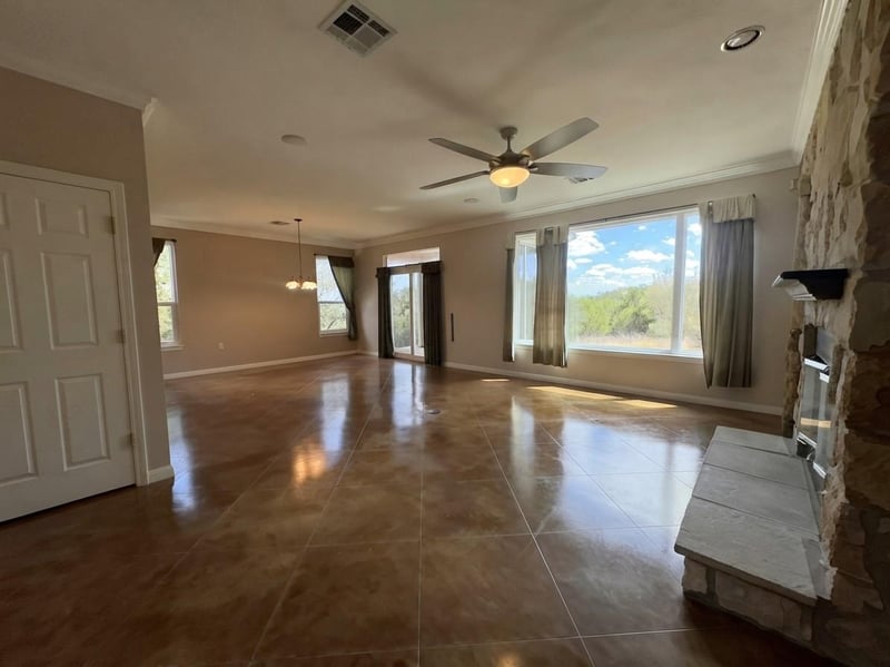 425 Crestwood DR, Killeen, TX 76549