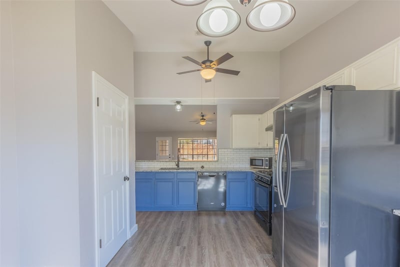 1100 Briargate DR, Austin, TX 78753