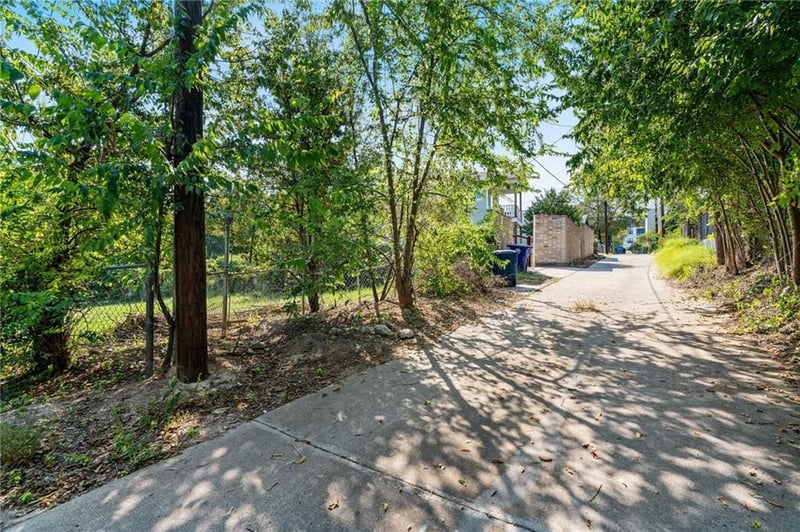 1008 E 8th ST, Austin, TX 78702