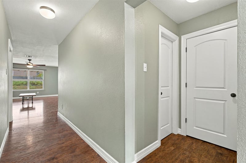 208 Rock Hound LN, Liberty Hill, TX 78642