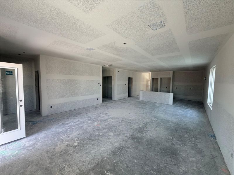 300 Boatright BLVD, Jarrell, TX 76537