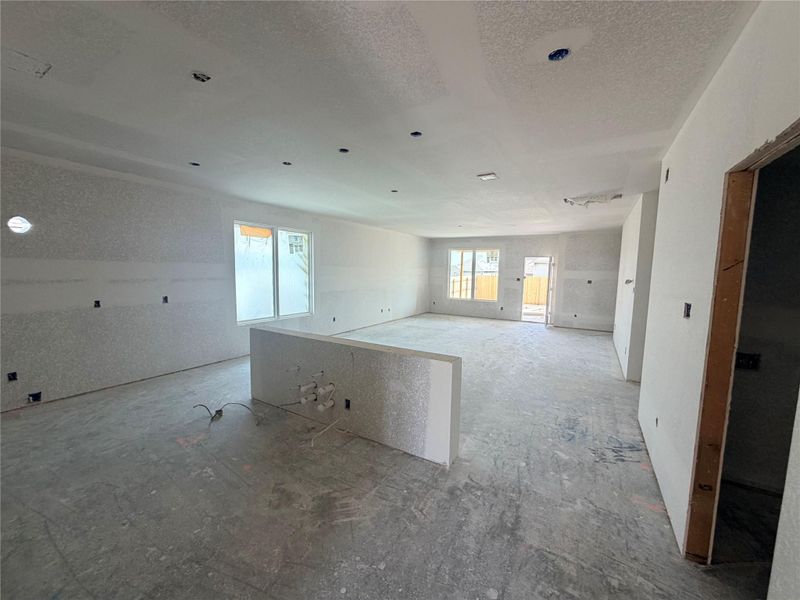 300 Boatright BLVD, Jarrell, TX 76537