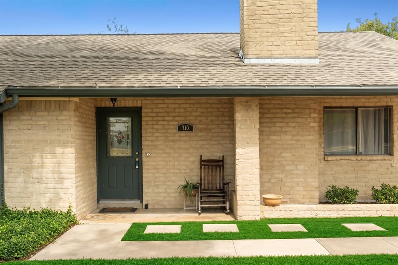 710 Lake View CV, Round Rock, TX 78681