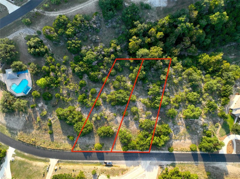 401 Scarlet CT, Canyon Lake, TX 78133