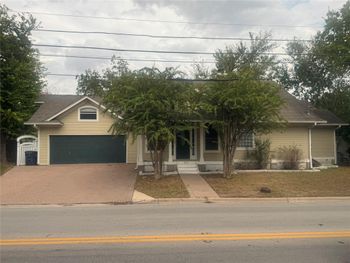 206 N Fm 1660, Hutto, TX 78634