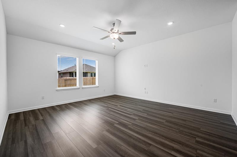 5900 Taunte DR, Del Valle, TX 78617