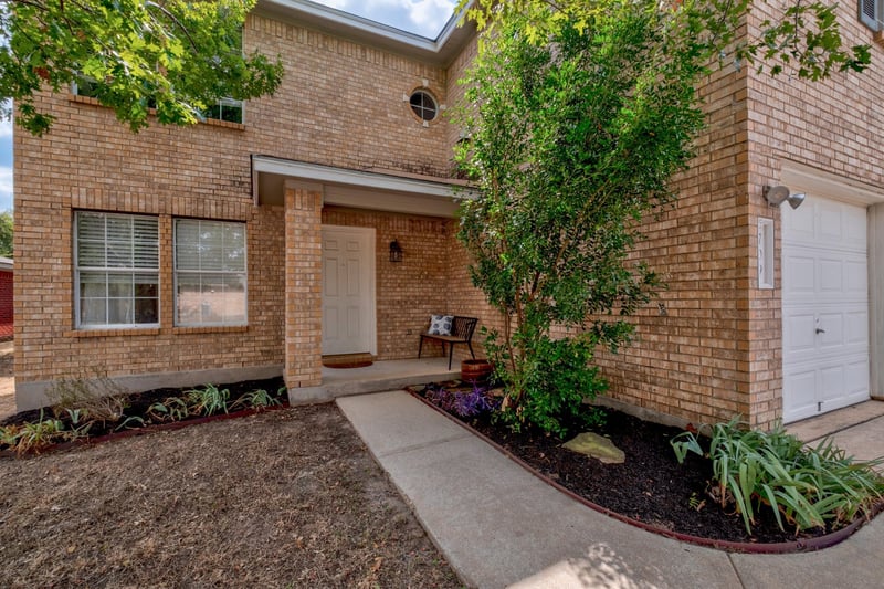 709 Black Isle DR, Pflugerville, TX 78660