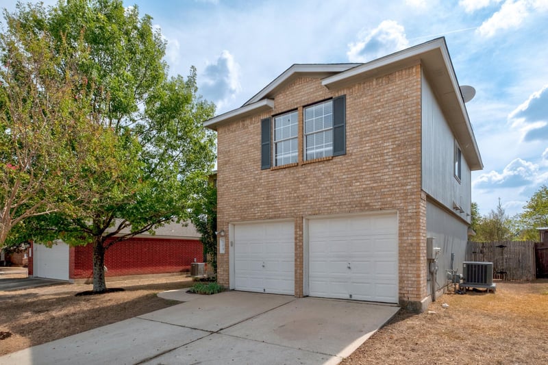709 Black Isle DR, Pflugerville, TX 78660