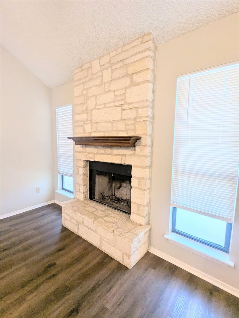 1810 Ramona CIR, San Marcos, TX 78666
