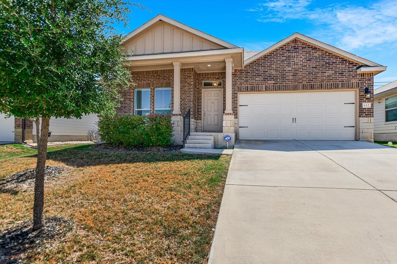 112 Taggart TRL, Jarrell, TX 76537