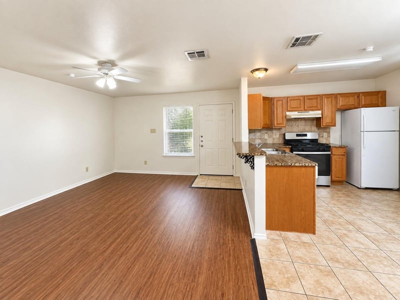 402 Algerita DR, Georgetown, TX 78628
