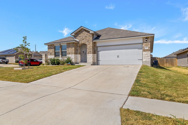2301 Merganser DR, Copperas Cove, TX 76522