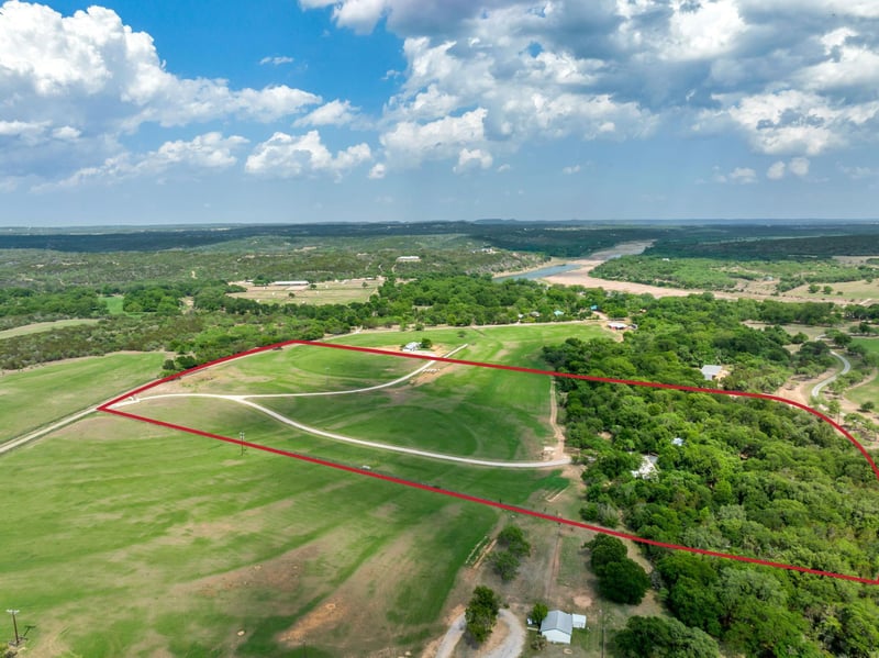 1111 Cimarron Ranch RD, Marble Falls, TX 78654