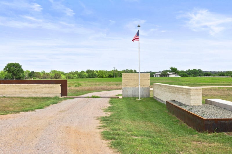 1111 Cimarron Ranch RD, Marble Falls, TX 78654