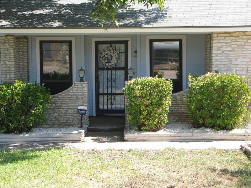 504 Greenway DR, Pflugerville, TX 78660