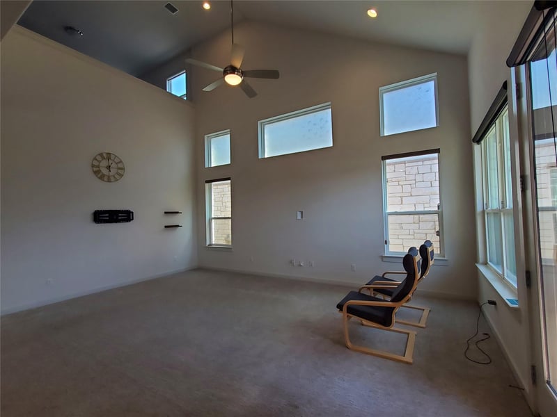 1531 N Red Bud LN #51, Round Rock, TX 78665