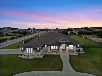 112 Honey Locust CV, Leander, TX 78641
