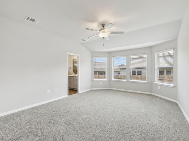 528 Fantail DR, Georgetown, TX 78674
