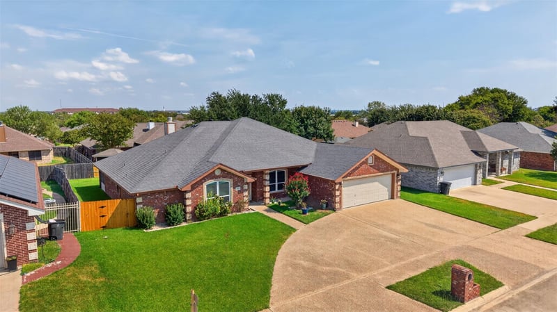 2105 Granex DR, Killeen, TX 76542