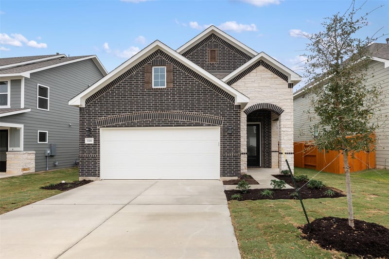 213 Clover BND, Liberty Hill, TX 78642