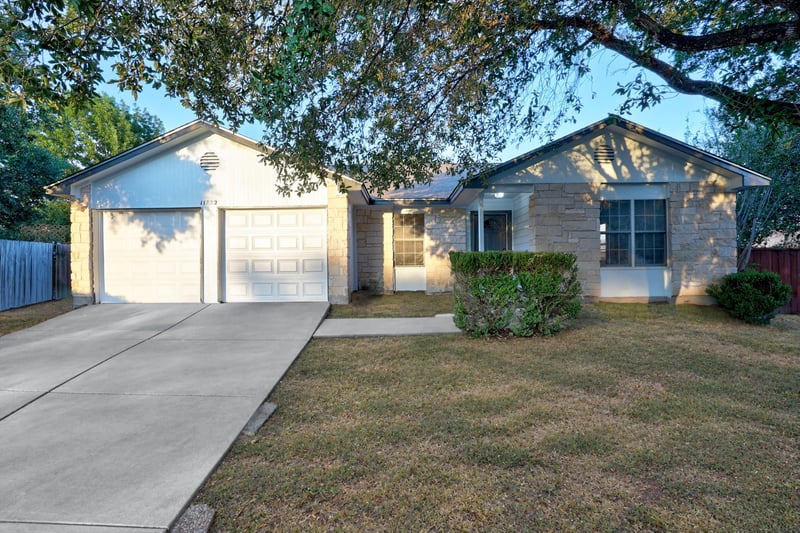 11732 Maybach DR, Del Valle, TX 78617
