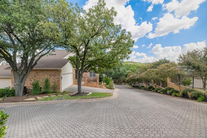 3901 Belmont Park DR #C, Austin, TX 78746