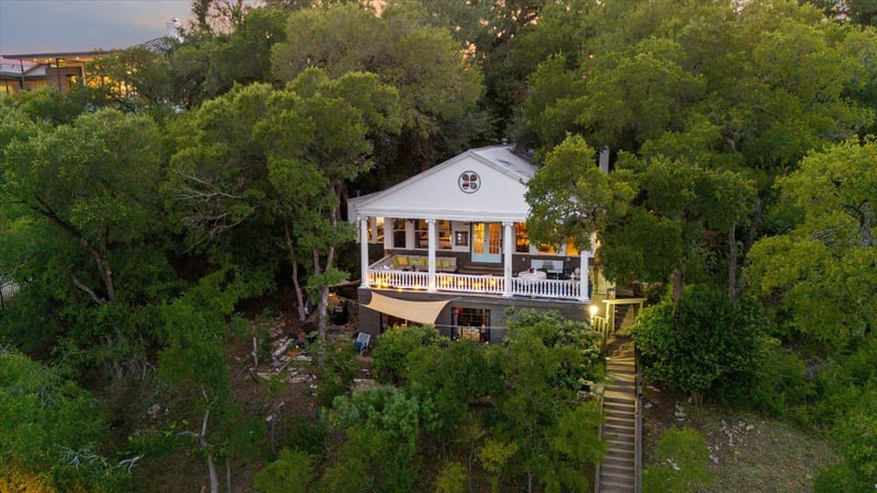 1000 Baylor ST, Austin, TX 78703