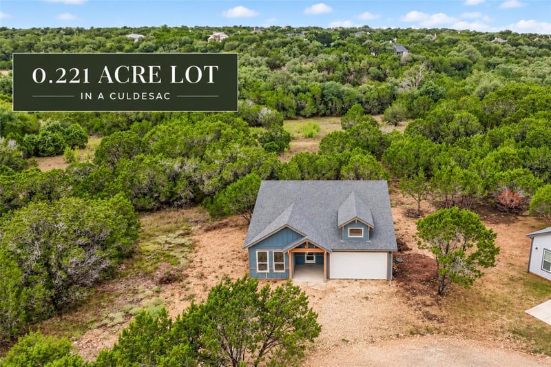 12 Meadow Oak CT, Wimberley, TX 78676