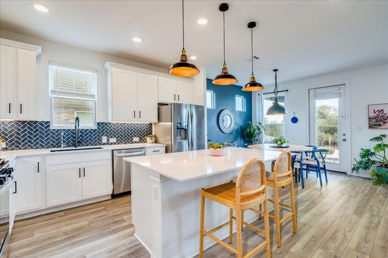 349 Barn Hill Loop, Dripping Springs, TX 78620