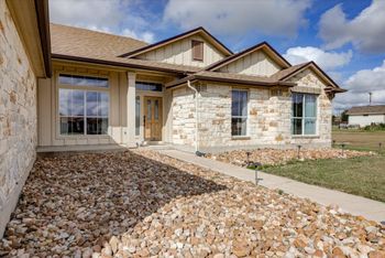104 S Buckboard, Liberty Hill, TX 78642