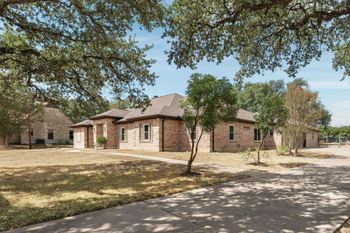 2004 Fountainwood DR, Georgetown, TX 78633
