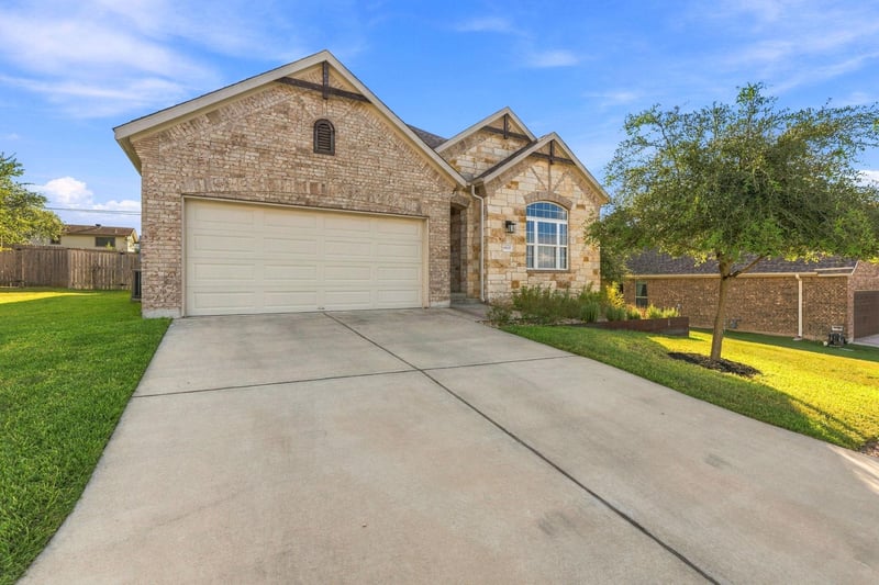 8505 Moccasin Pa, Austin, TX 78736