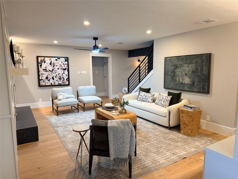 9401 Topridge DR, Austin, TX 78750