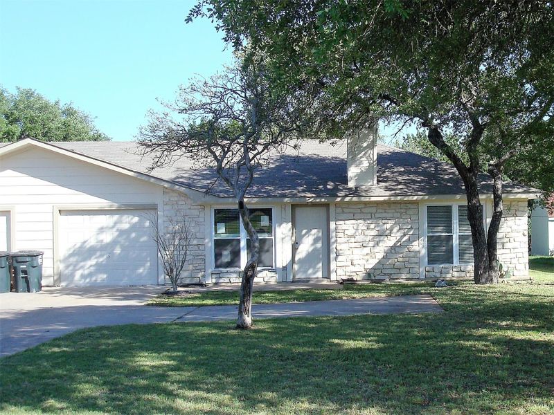 510 Hedgewood DR, Georgetown, TX 78628