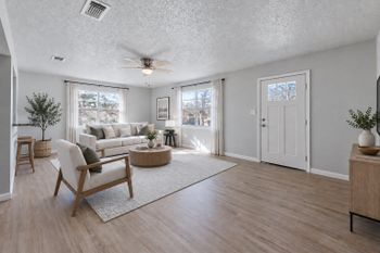 303 E Austin Ave, Round Rock, TX 78664